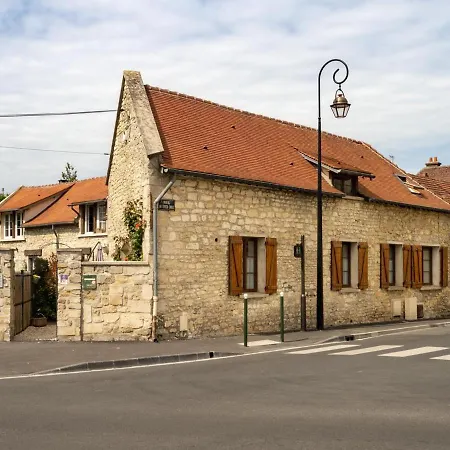 Compiègne, 2 Pièces, 2 Personnes - Fr-1-526-27 *